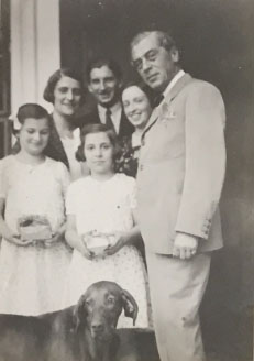 Gróf Forgách Antal unokatestvérem velünk Kelecsényben, 1935-ben